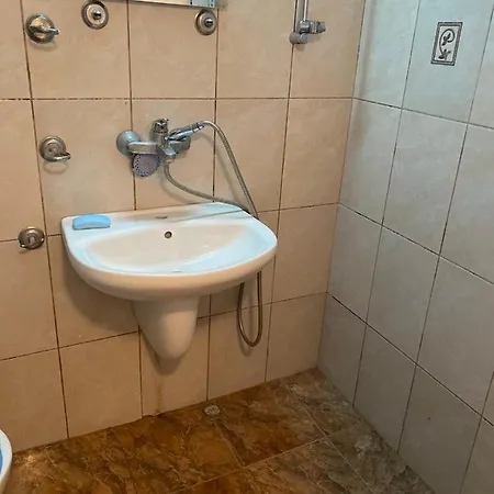 Lider Yarebichna Apartament *